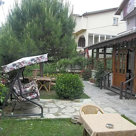 Armoni Hotell 3*