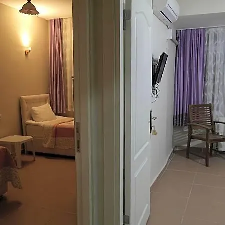 Armoni Hotell 3*